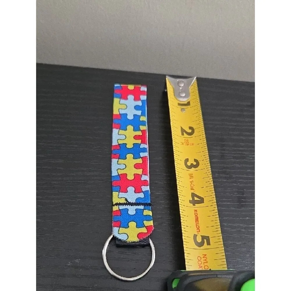 NWOT Autism Key Ring
